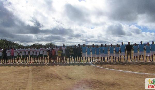 Torneio de Futebol da Zona Rural confira como foi a abertura e quem vai pra final!